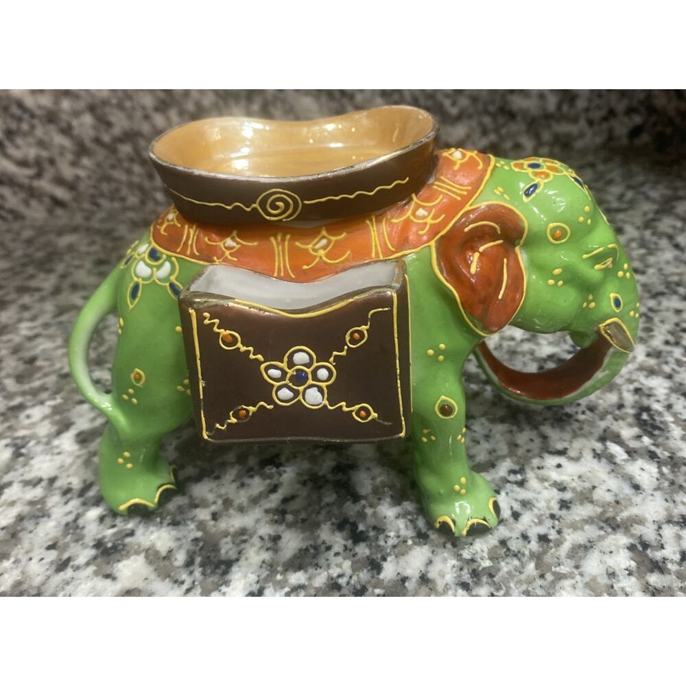 VINTAGE 4.5" GREEN Moriage JAPAN Ceramic ELEPHANT Ashtray & Cigarette Holder